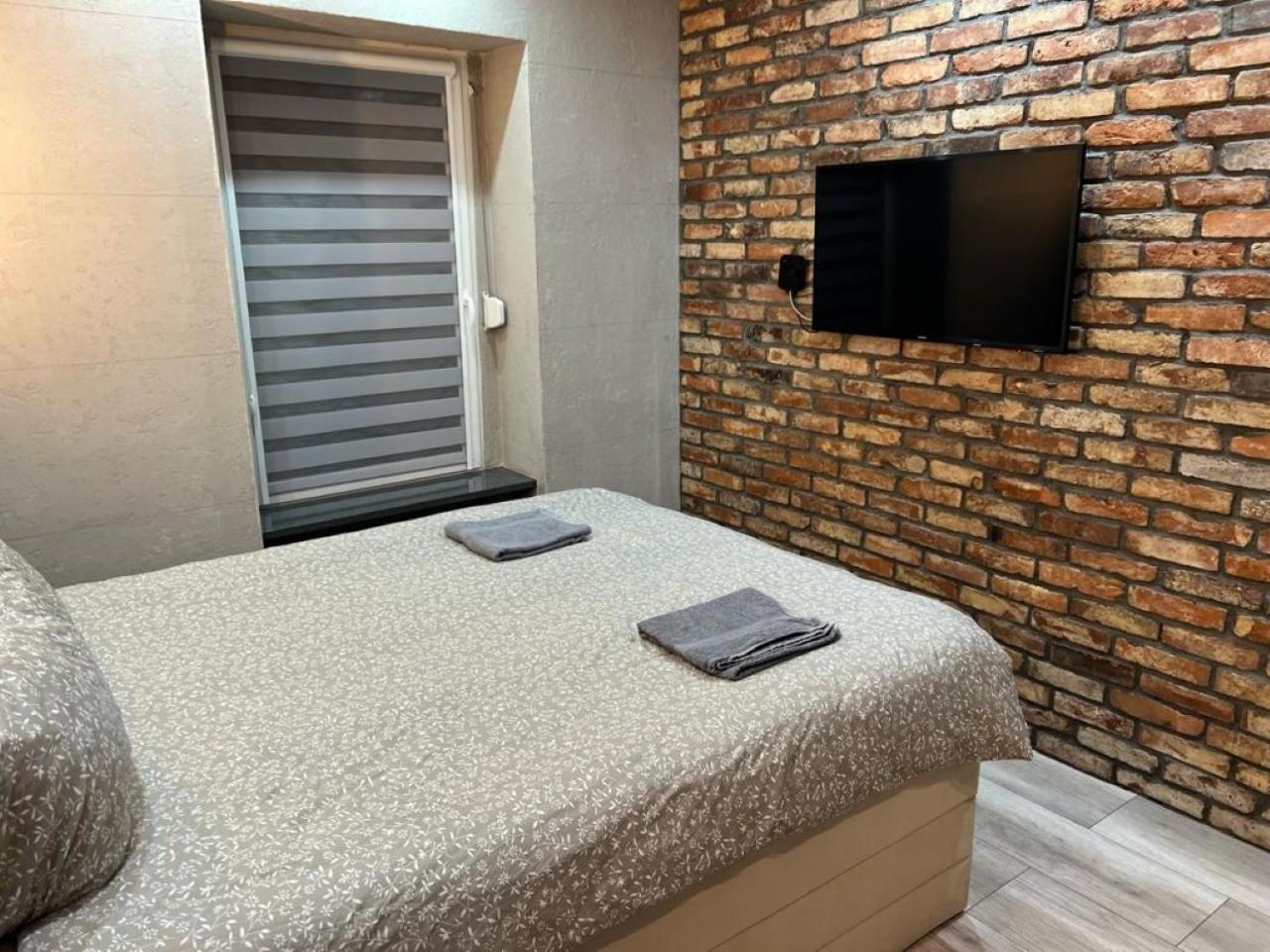 Raciborska Royal Apartment - Miejsce Parkingowe Na Parkingu Strzezonym Gliwice Luaran gambar