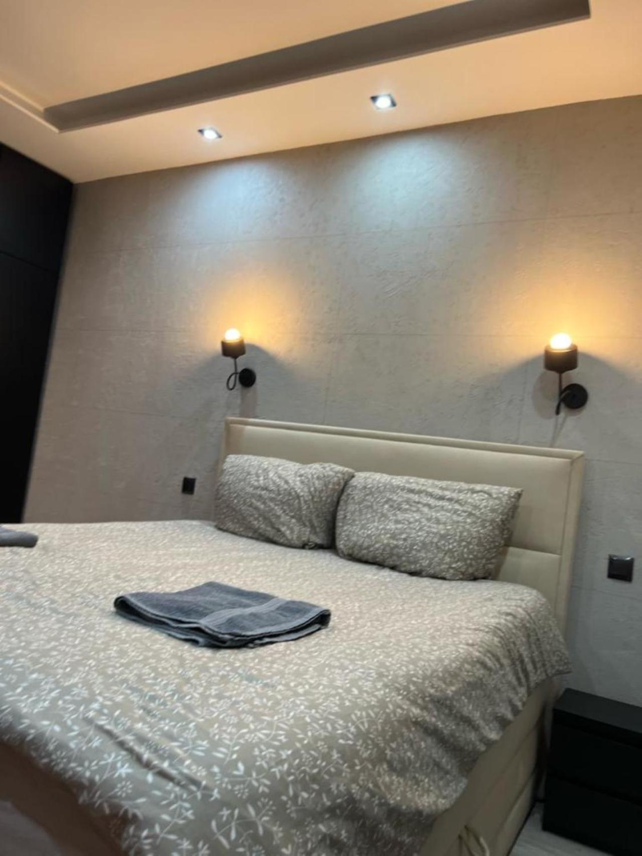 Raciborska Royal Apartment - Miejsce Parkingowe Na Parkingu Strzezonym Gliwice Luaran gambar
